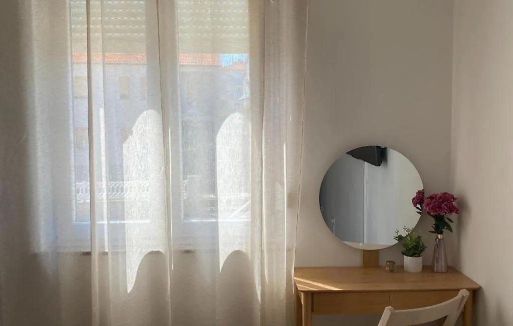 Apartment Jozephine 1 By Villas Guide Pula